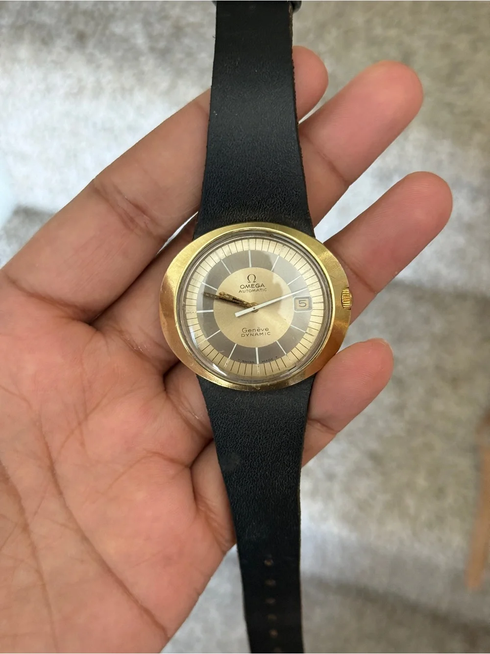 OMEGA GENEVE DYNAMIC  vintage classic chocolate gold dial AUTOMATIC DATE Watch